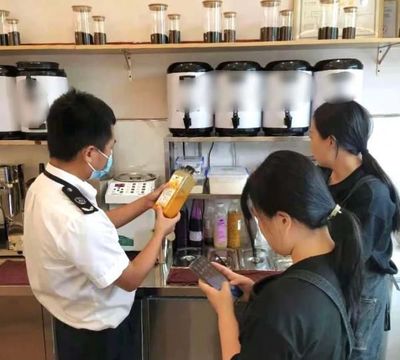 很多人愛喝的"網紅茶飲"出事了!多家店被查,或對肝臟造成傷害